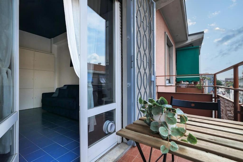 Primopiano - Astico Appartement Milaan Buitenkant foto