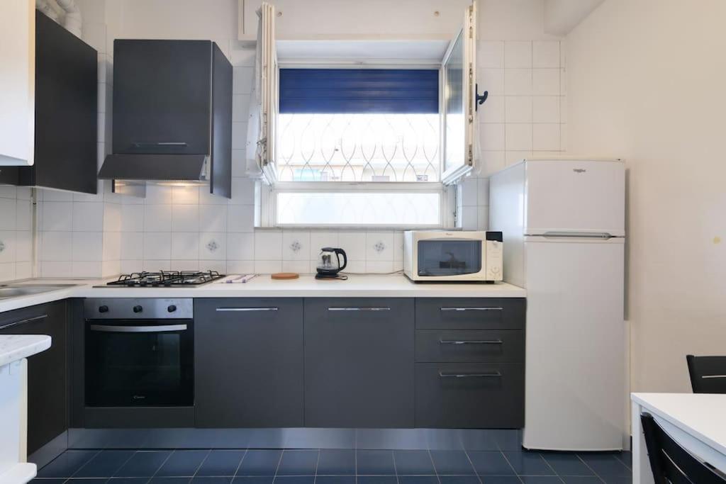 Primopiano - Astico Appartement Milaan Buitenkant foto
