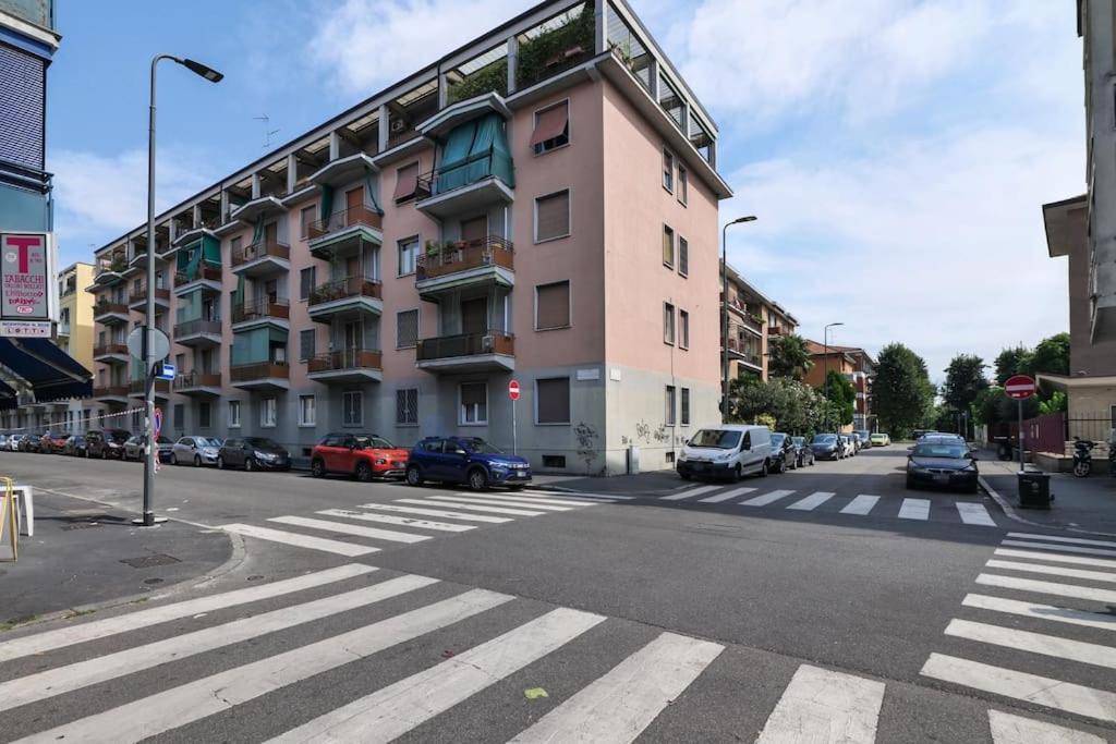 Primopiano - Astico Appartement Milaan Buitenkant foto